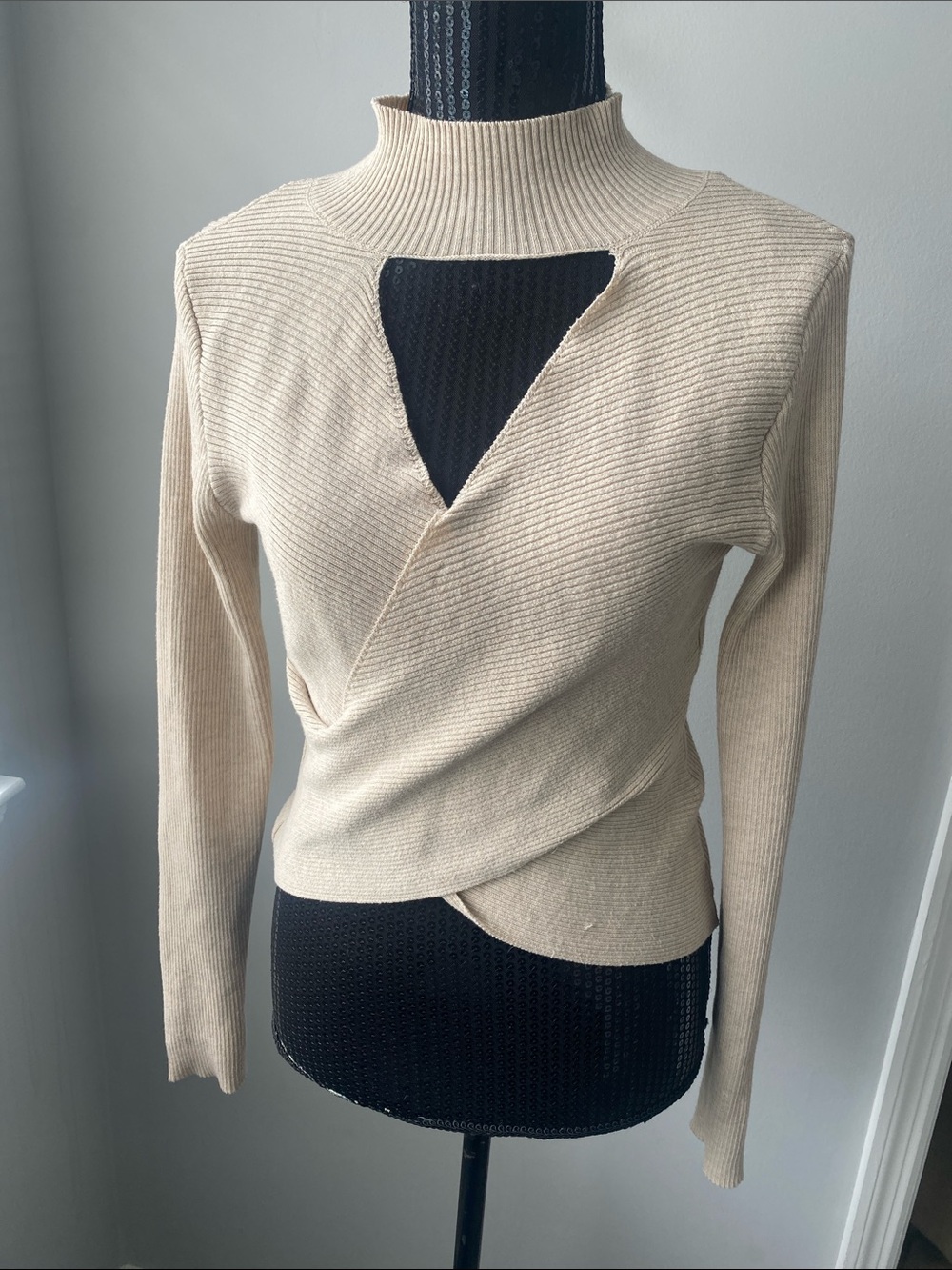 Pink Rose Knit Vneck long sleeve